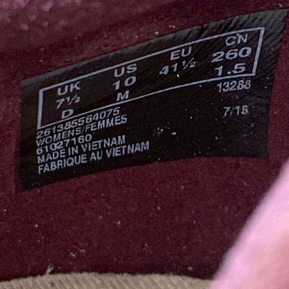 Clarks Sharon Dasher Suede 
Burgundy Red Flats with Bow Detail Size 10 M - Picture 7 of 7